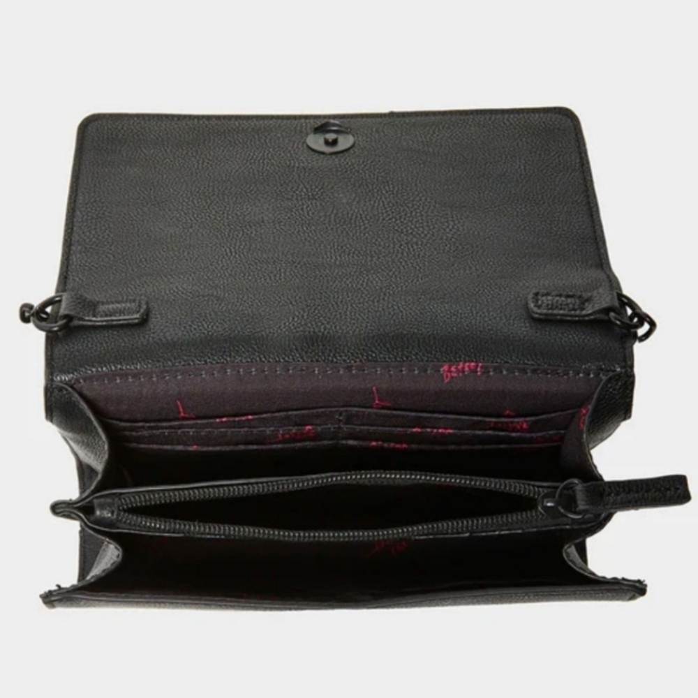 ❎️❌️Last one❌️❎️ 🆕️ Betsey Johnson Black Skull haloween Crossbody bag 💀 ☠️ - Picture 2 of 4